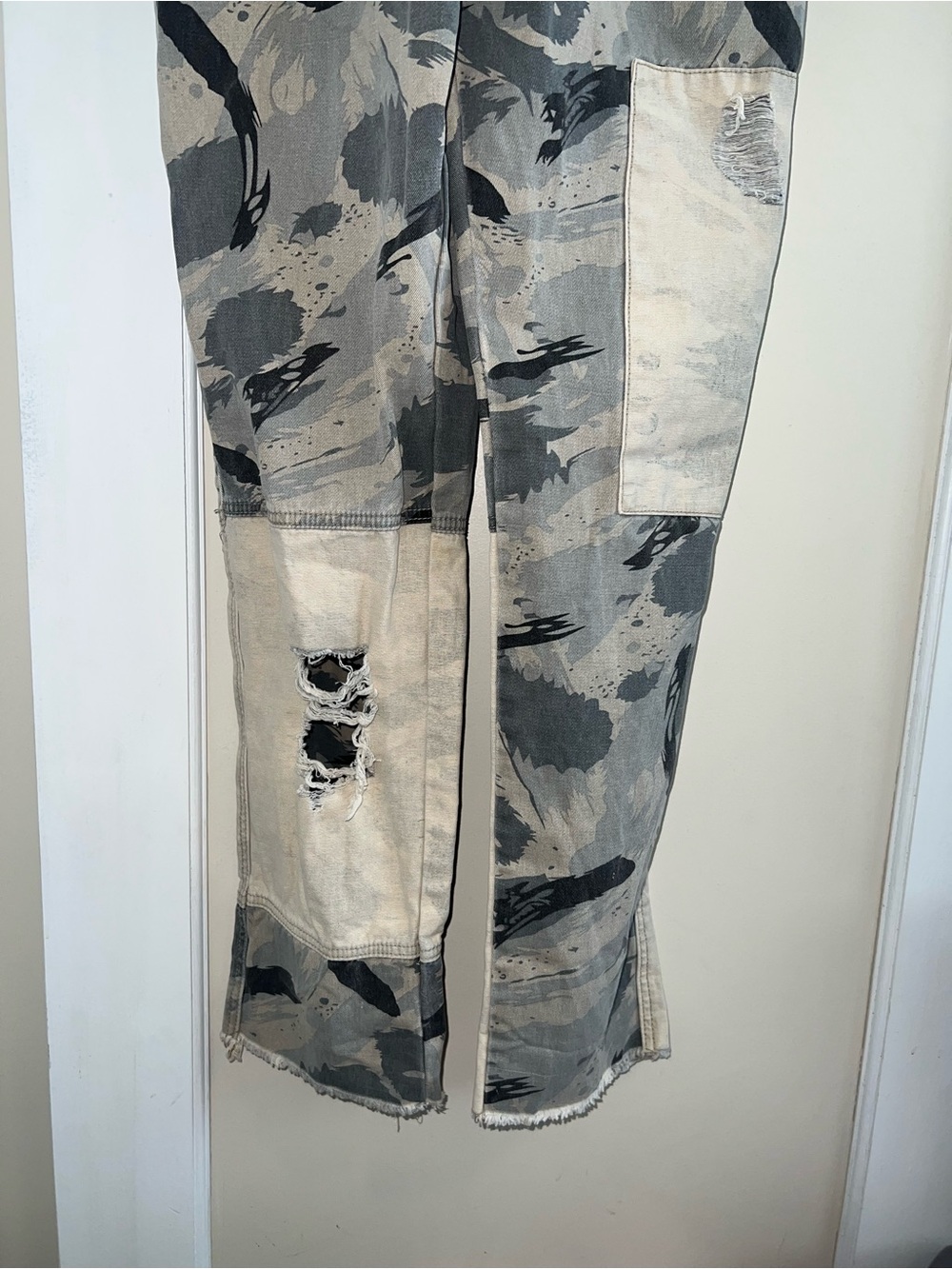Pol Camo Patchwork Distressed Overalls - Picture 5 of 14